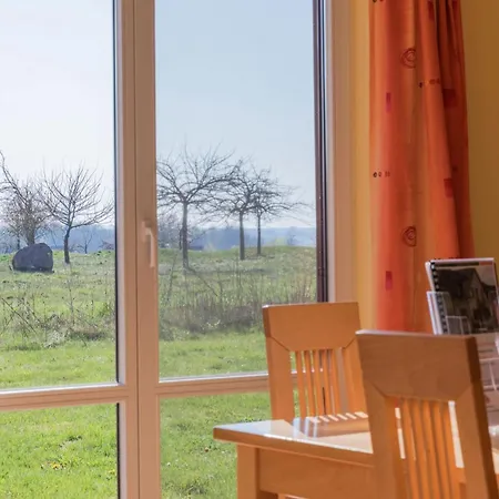 Storchenruh- Familienfreundliches Mit Terrasse & Direkter Golfplatzlage